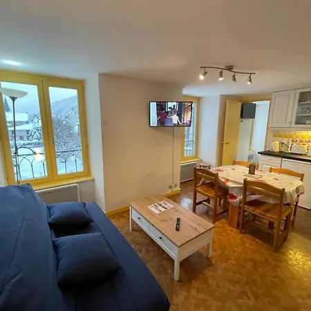 Les Thermes 25 Dore *